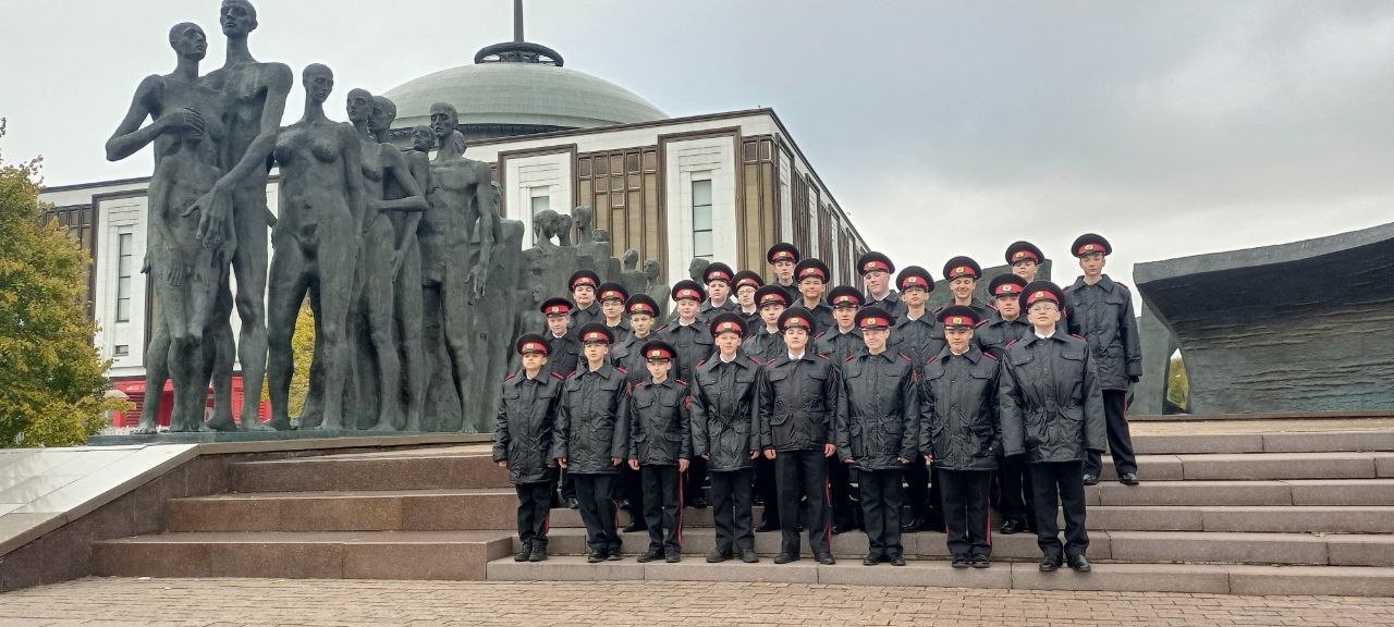 Экскурсия в музей Победы на Поклонной горе в Москве.